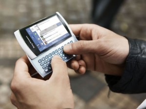 Sonyericsson_Vivaz_Pro_4-thumb-450x337