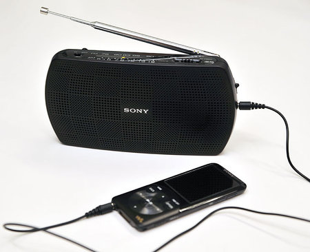 радио приемник Sony SRF-18