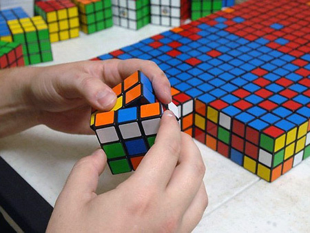 портрет из кубиков Рубика