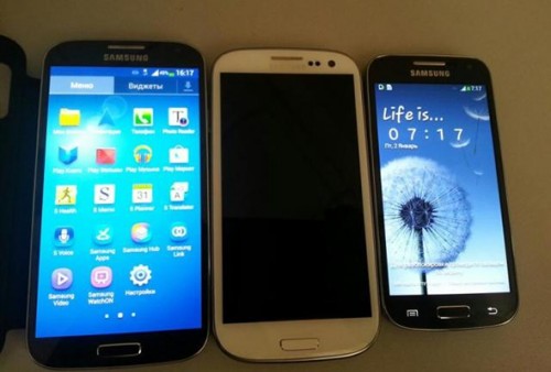 смартфон Samsung Galaxy S4 Mini 