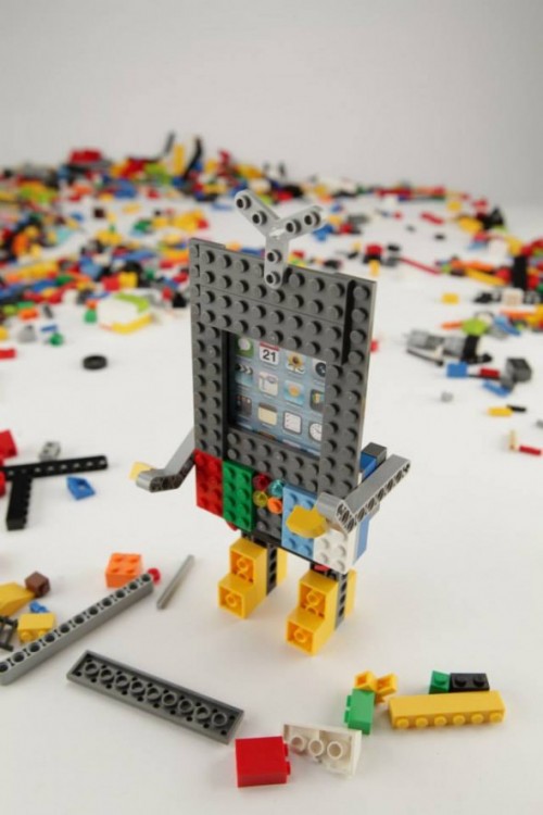 Lego чехлы для iPhone 5 от Belkin